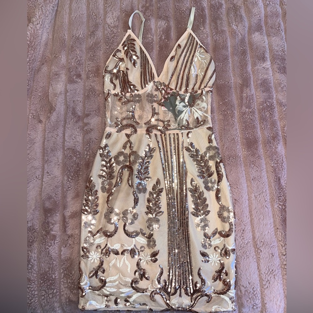 BNWT Pretty little thing gold sequin boycon dress